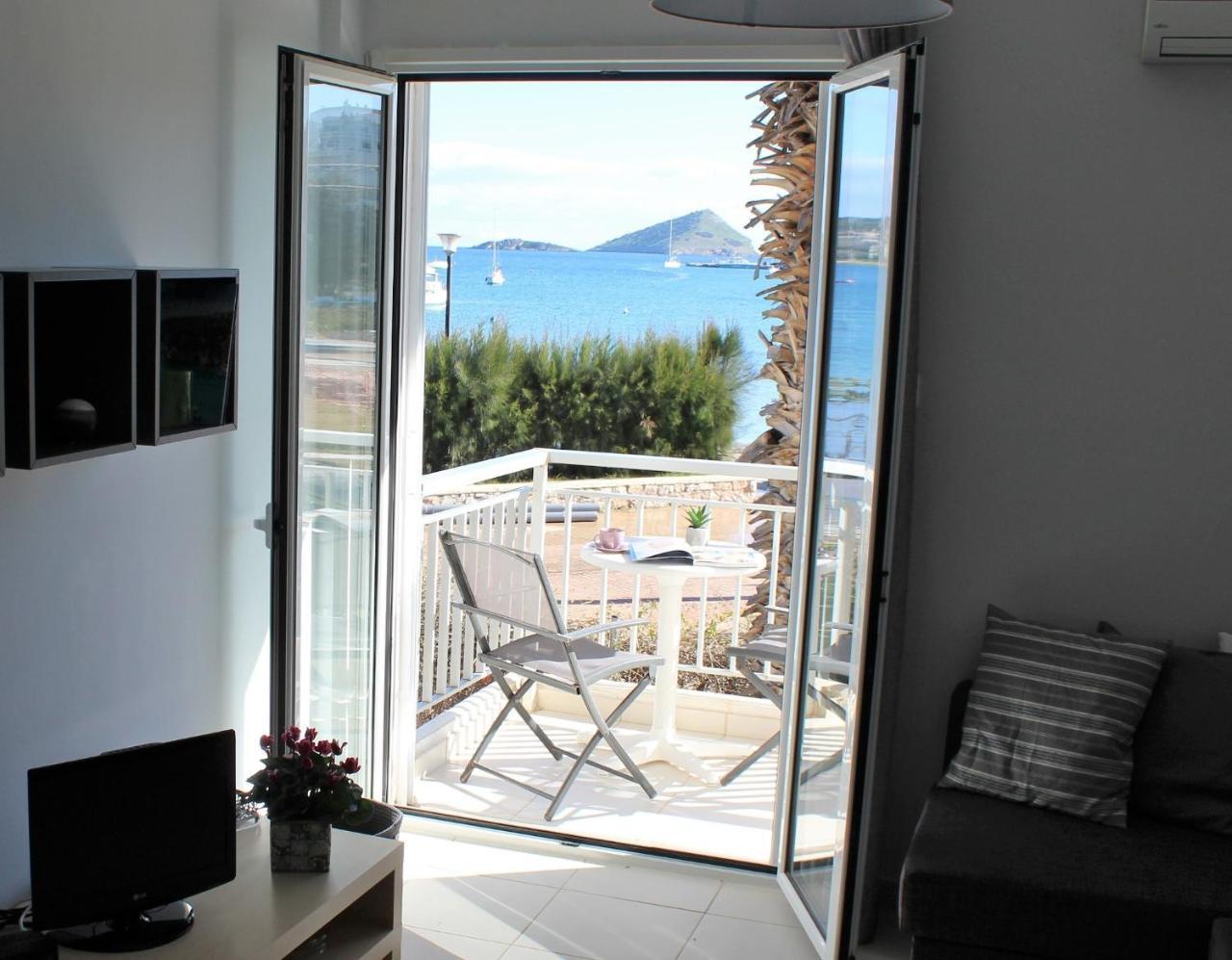 Apartments Mare Blu By The Sea. Pórto Ráfti المظهر الخارجي الصورة
